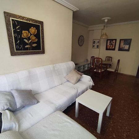 Апартаменты Amplio Piso Junto A Playa Victoria Кадис Экстерьер фото